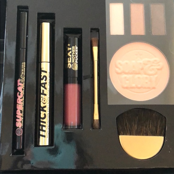 Soap and Glory Flatter Box - Picture 3 of 3